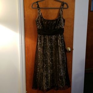 Black and cream lace dress!